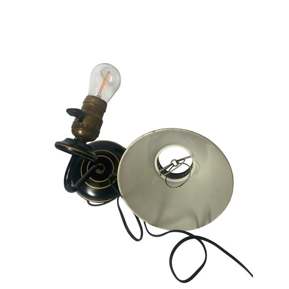 Vintage Toleware Metal Wall Light Black Gold Colonial Style French MCM 50s 60s - Picture 4 of 8